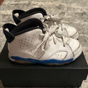 Jordan 7 Retro Sneakers